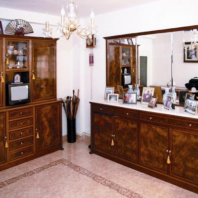  Salón Modelo Embajador